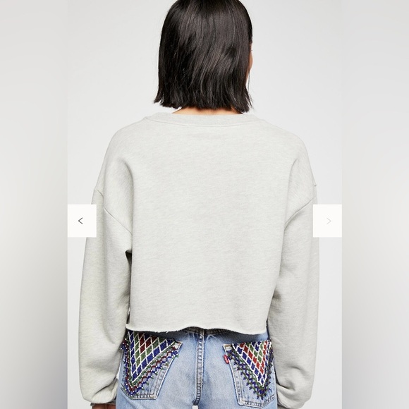Daydreamer Cropped Graphic Sweatshirt - Picture 2 of 9
